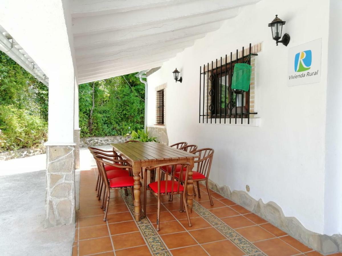 La Fuente De El Nacimiento Guest House Benamahoma Exterior foto